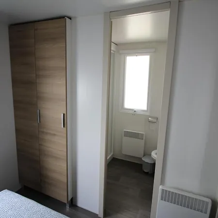 Land's Hause Par La Conciergerie Francaise Emplacement E25 Apartment