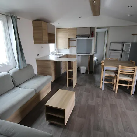 Land's Hause Par La Conciergerie Francaise Emplacement E25 *